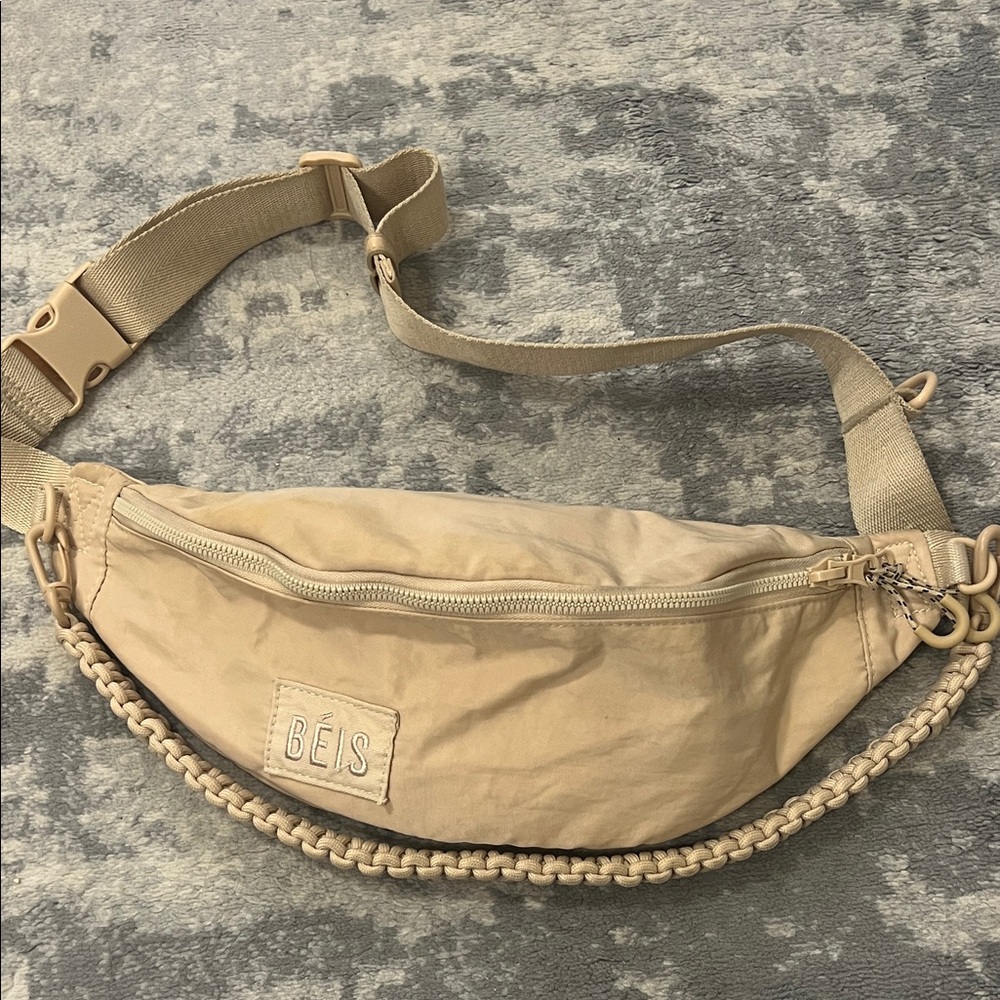 BEIS Sport Pack Crossbody